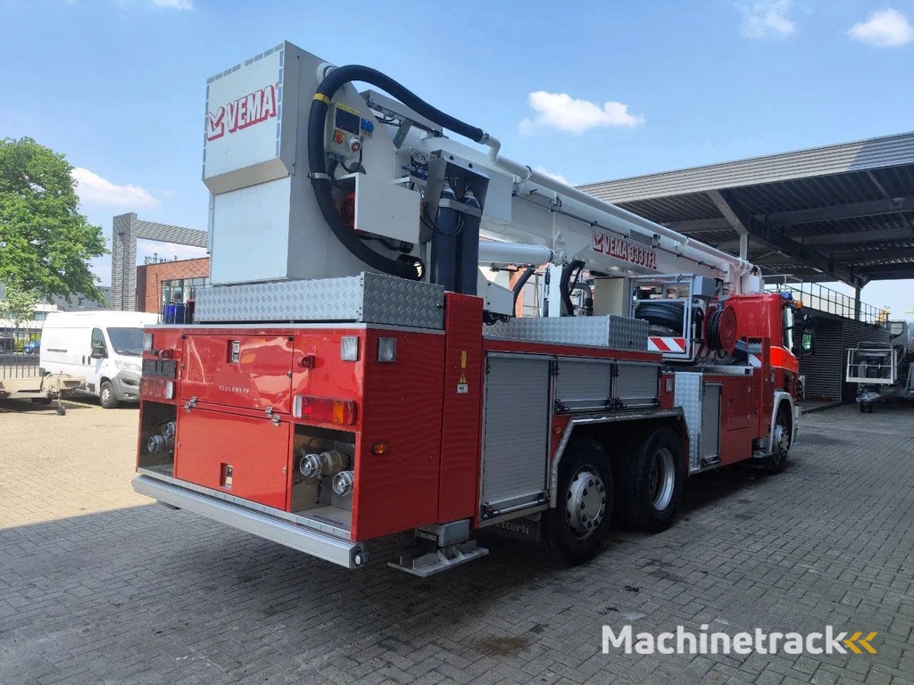Scania P124-420 6x2 Vema 333 TFL-E Firetruck