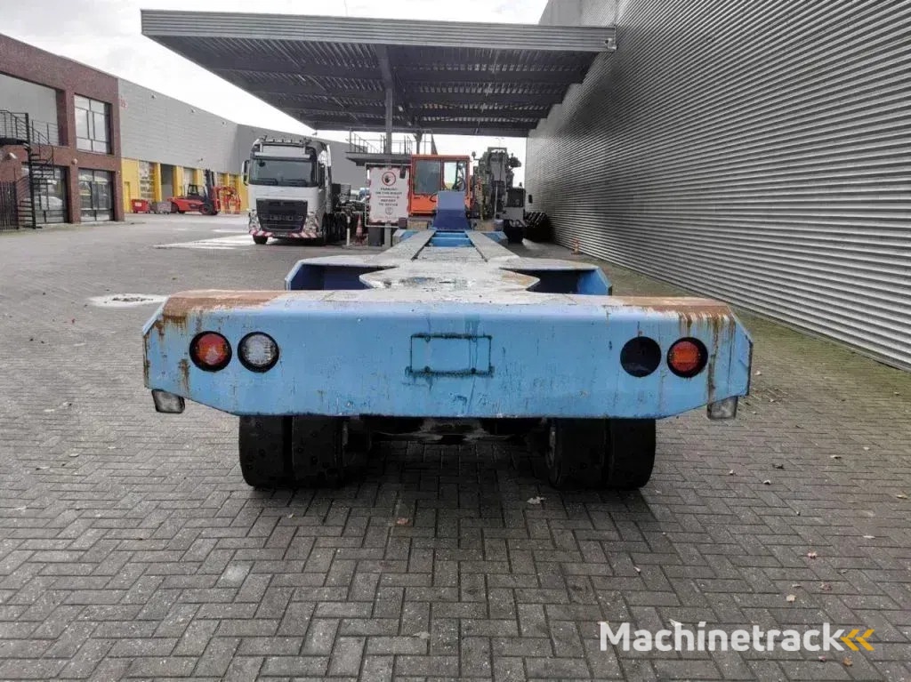 Novatech F1350 50 Ton Capacity Powersteering Topcondition!