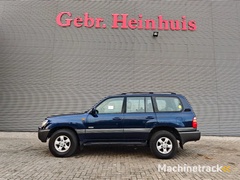 toyota-land-cruiser-hdj100-4x4