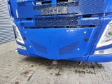 Minituur van HMF 8520 K-0 6x Hydr. Jip 6x Hydr. Winch Frontabstutzung Volvo FH 540 8x4 Euro 6!