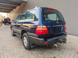 Minituur van Toyota Land Cruiser HDJ100 4x4