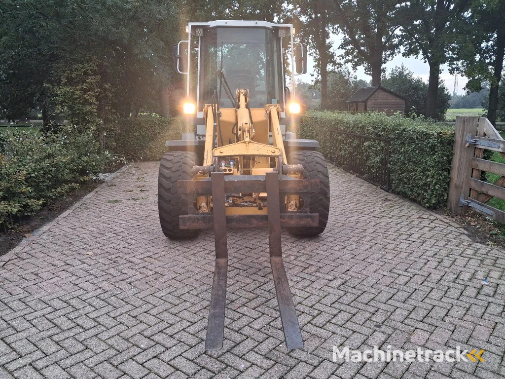 Liebherr 509 shovel met lepels