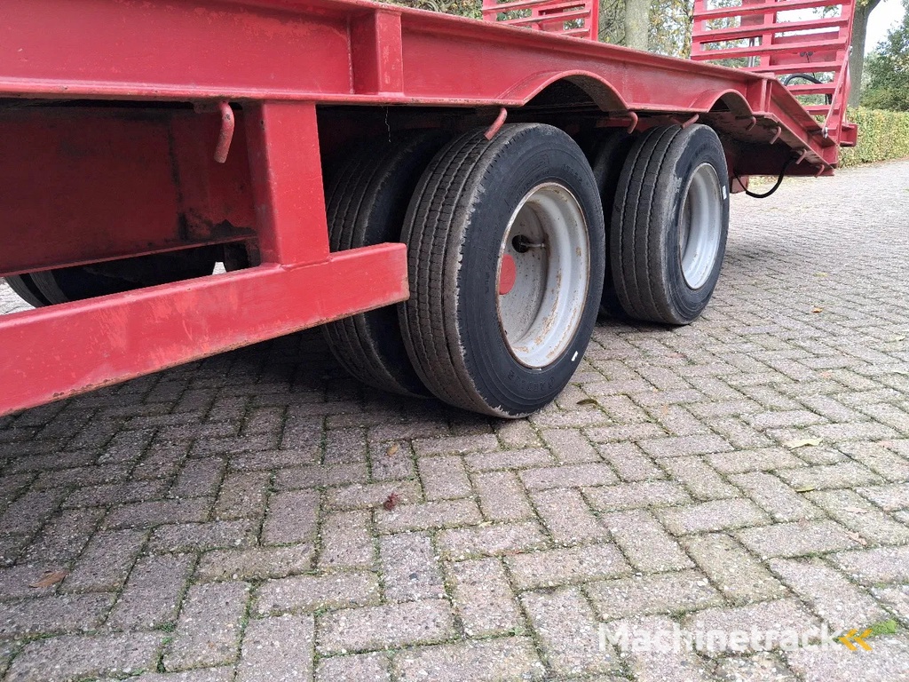VGM Oprijwagen/dieplader 14 ton.