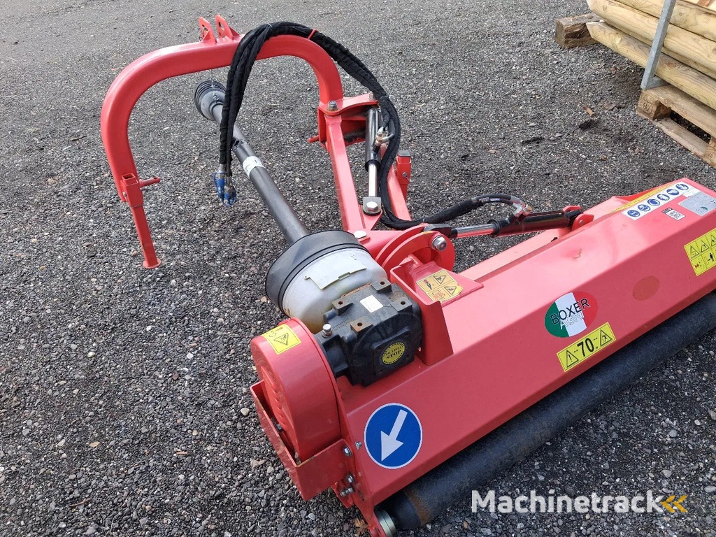 Boxer Klepelmaaier 145 breed