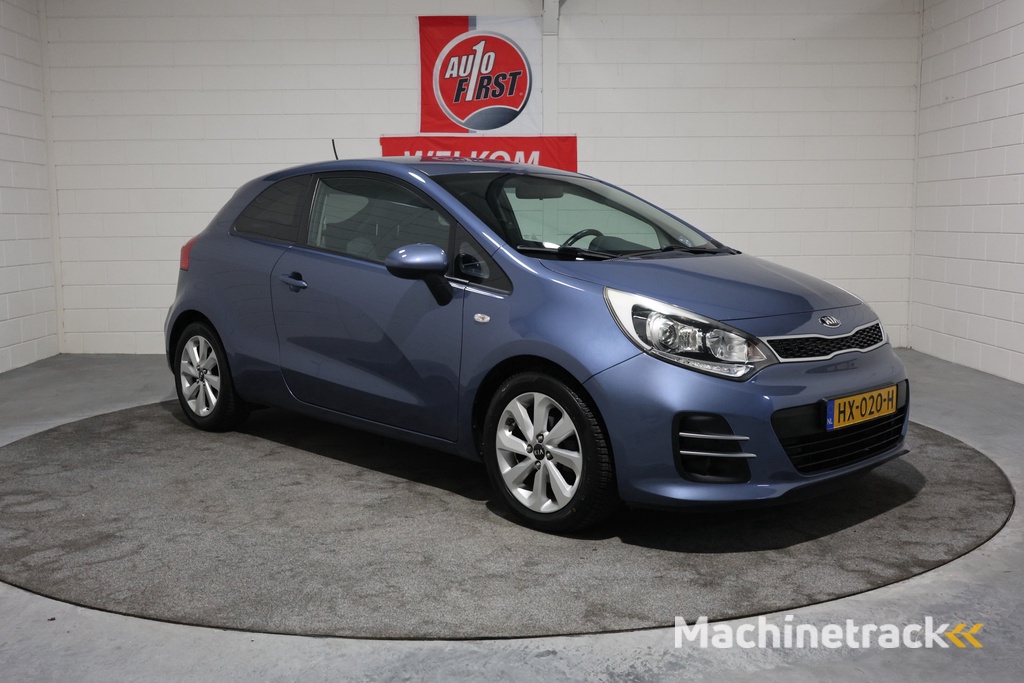 Kia Rio 1.2 CVVT DynamicLine, Volledig onderhouden, Keurige auto, Cruise control, Airco, Lichtmetaal met all season, Radio blue tooth, Parkeersensoren achter