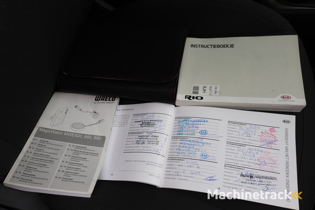 Kia Rio 1.2 CVVT DynamicLine, Volledig onderhouden, Keurige auto, Cruise control, Airco, Lichtmetaal met all season, Radio blue tooth, Parkeersensoren achter