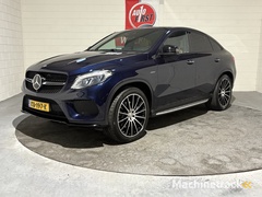 mercedes-benz-gle-klasse-coupe-450-amg-4matic,-22inch-amg,-pano,-luchtvering,-adaptief-cruise,-camera,-navi,-wegklapbare-trekhaak,-treeplanken,-parkeersensoren,-np-€-208000