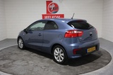 Minituur van Kia Rio 1.2 CVVT DynamicLine, Volledig onderhouden, Keurige auto, Cruise control, Airco, Lichtmetaal met all season, Radio blue tooth, Parkeersensoren achter