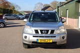 Minituur van Nissan X-Trail 2.0 XE 4WD 2e Eig. NL auto, Boekjes, Bovengemiddeld netjes .. Ideale auto voor een daktent, goede caravan trekker