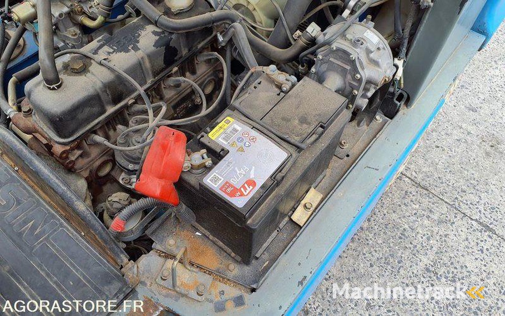 Nissan UD02A25PQ-3F550