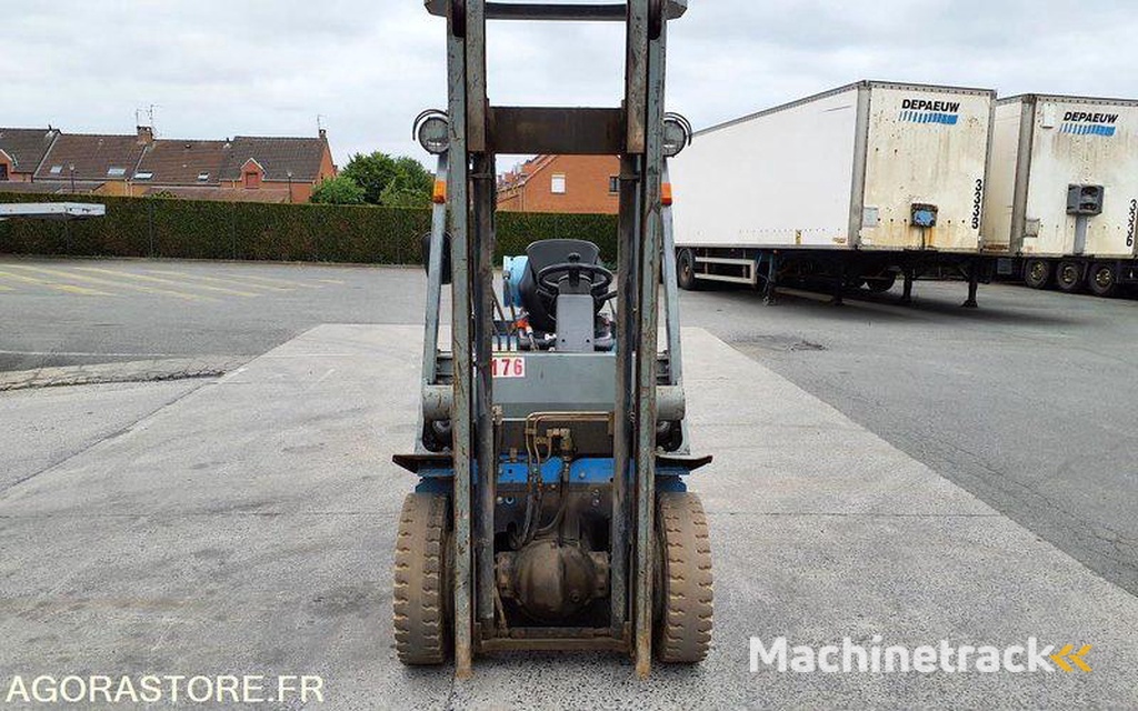 Nissan UD02A25PQ-3F550