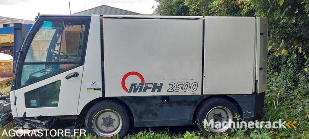Aebi-Schmidt MFH