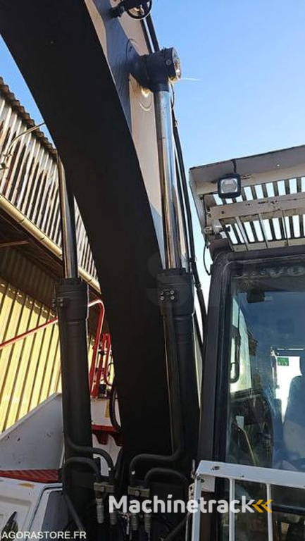 Volvo EC220-EL