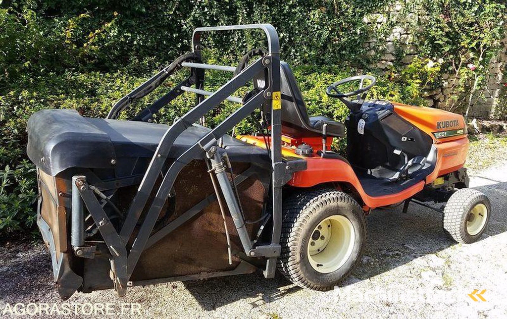Kubota G21