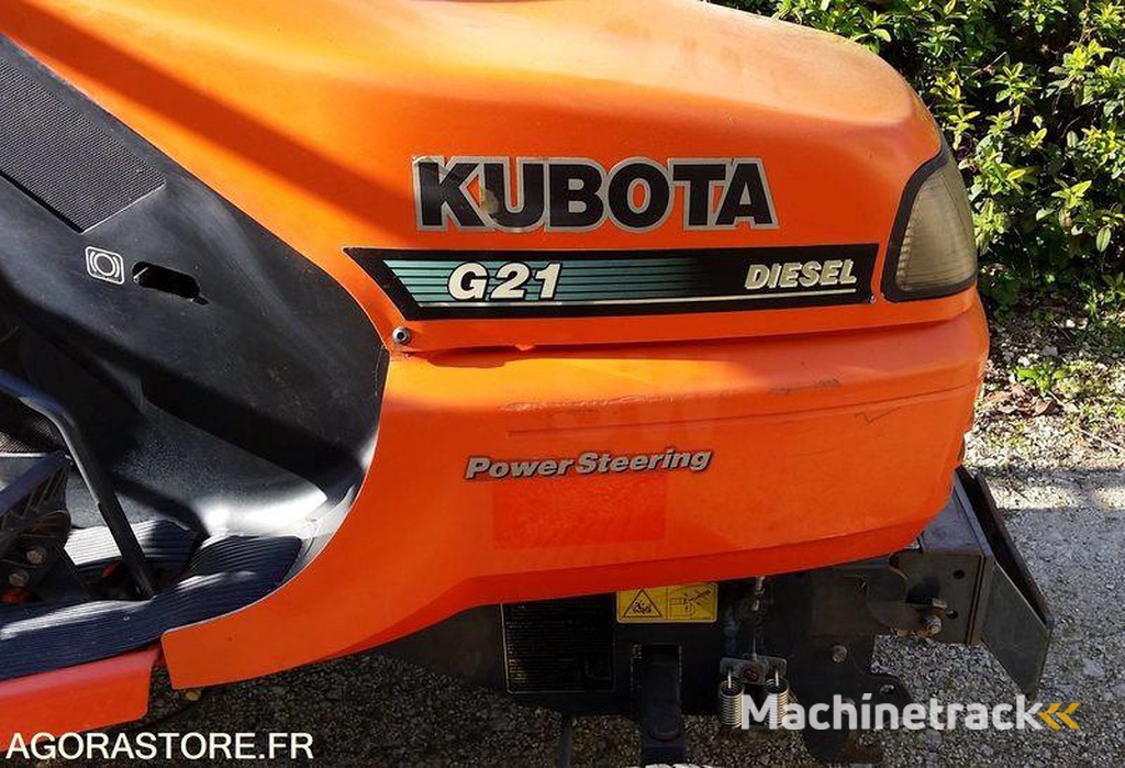 Kubota G21