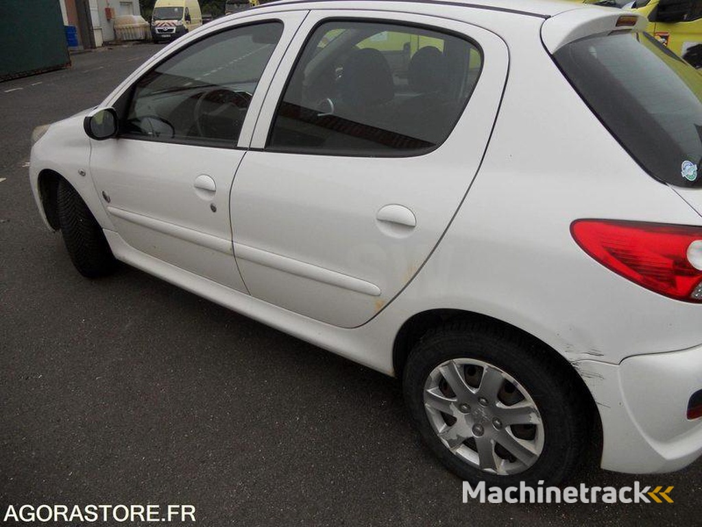 Peugeot 206-
