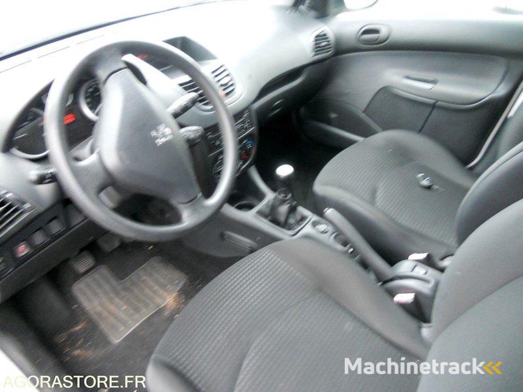 Peugeot 206-
