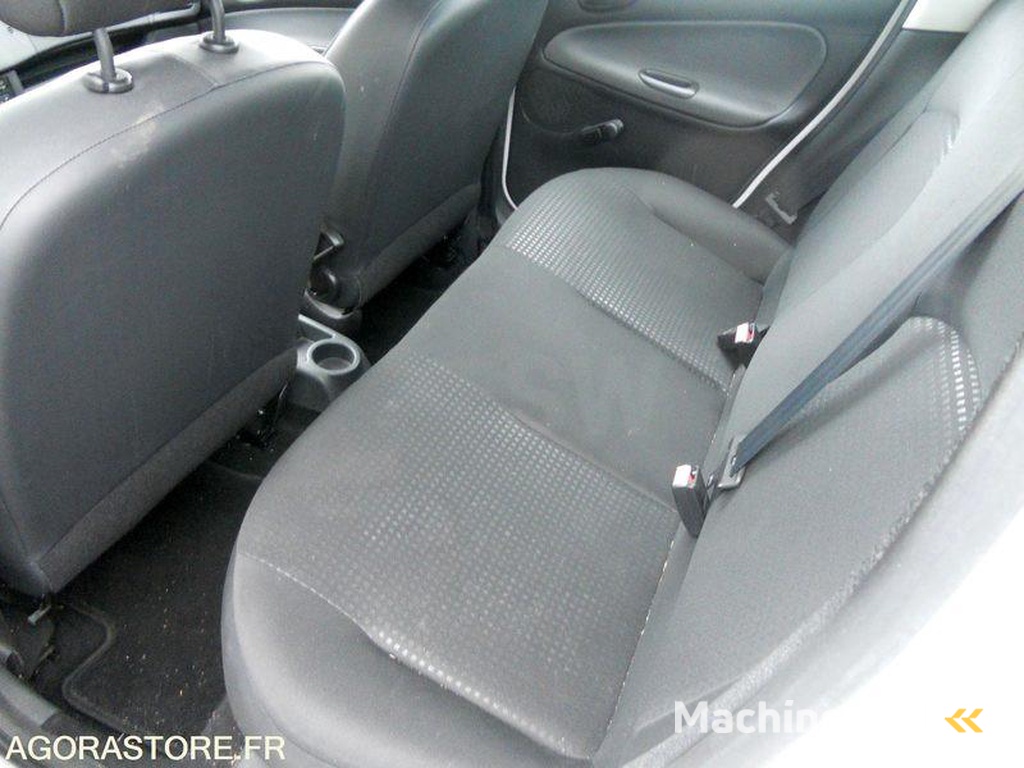 Peugeot 206-