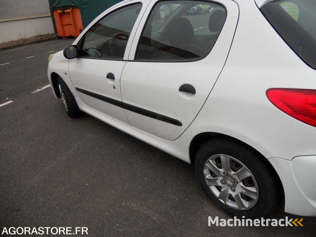 Peugeot 206-