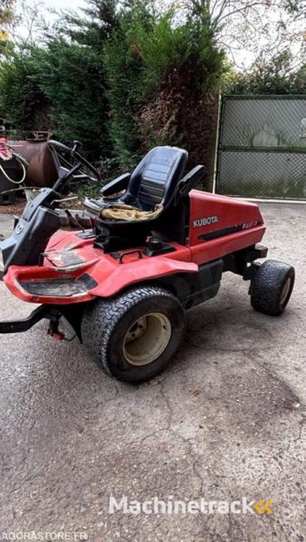 Kubota F3060