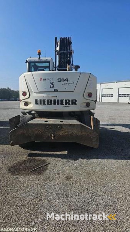 Liebherr 914