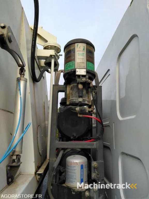 Renault MIDLUM-220-DXI