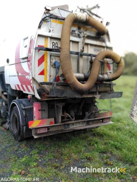 Renault MIDLUM-220-DXI