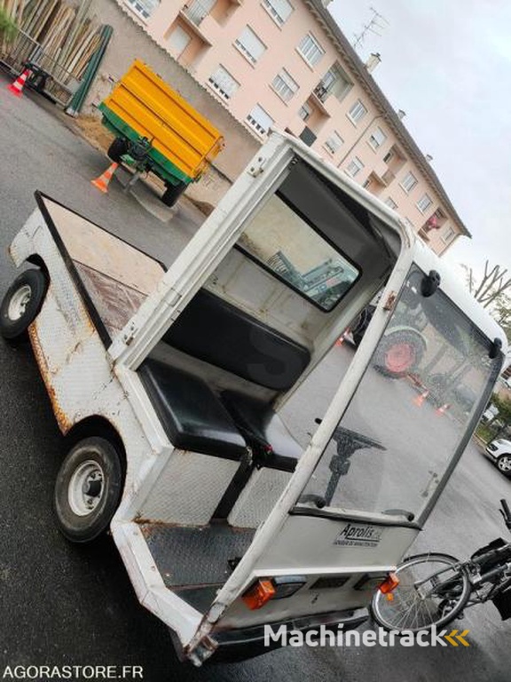 Ezgo INDUSTRIAL 875 E