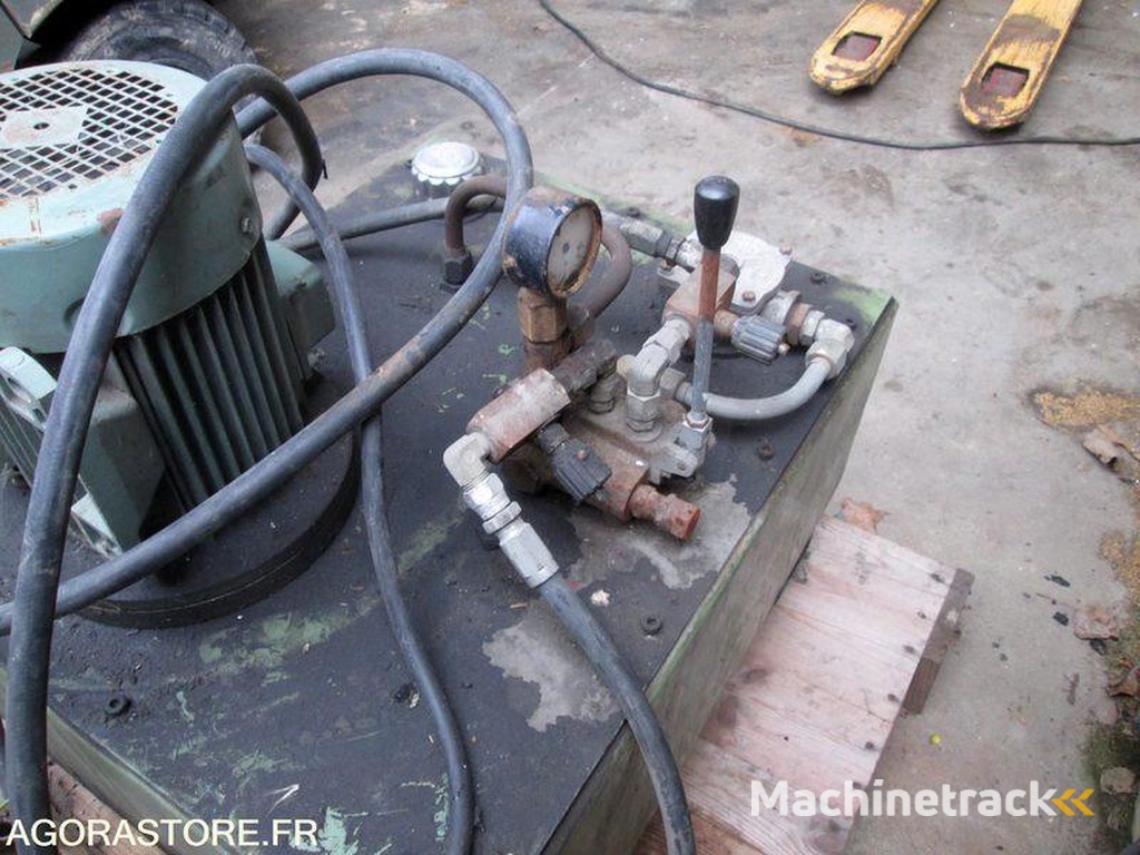 nc avec verin double effets