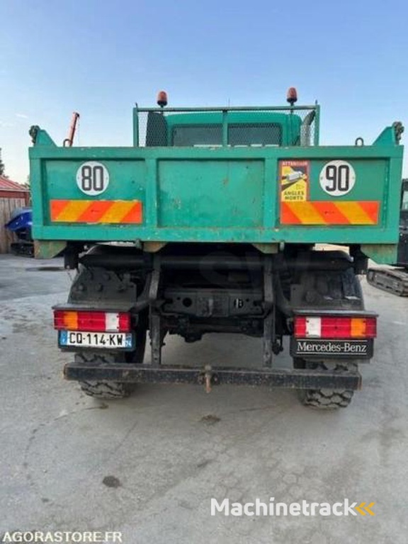Mercedes Unimog