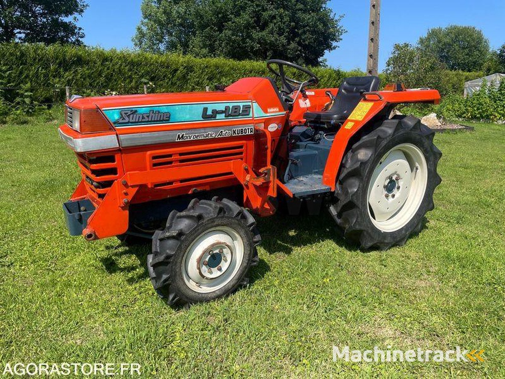Kubota L1-185-chargeur