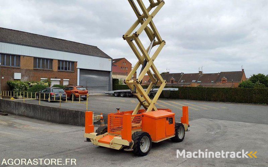 JLG 260MRT