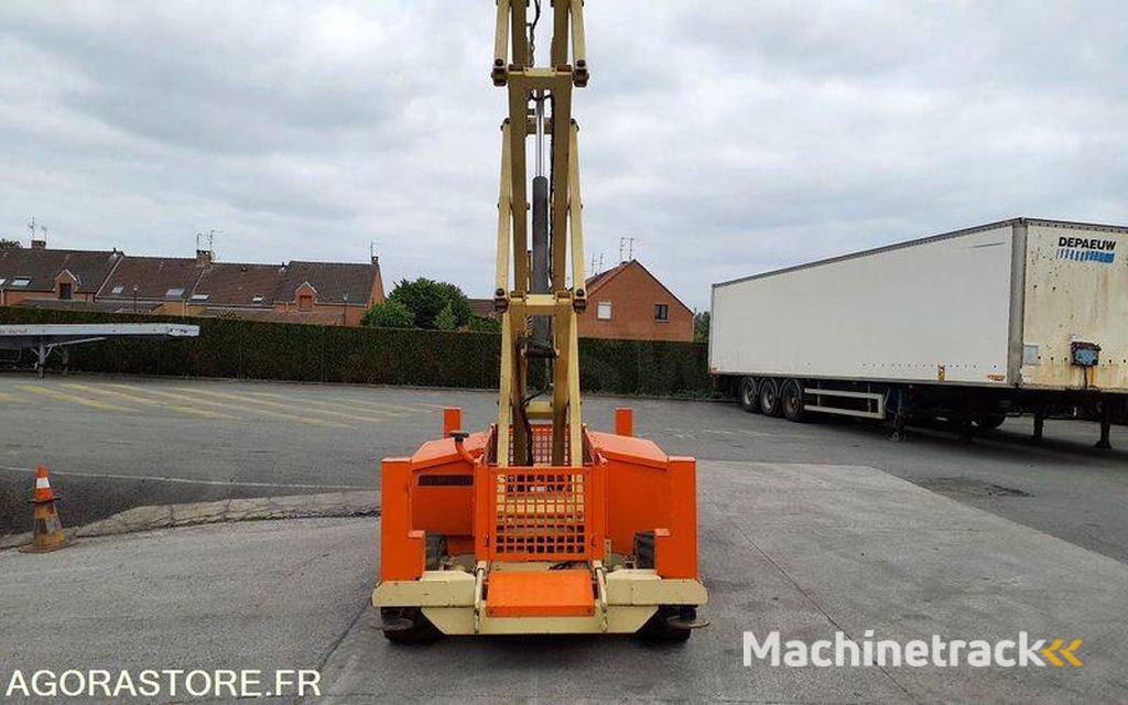 JLG 260MRT