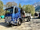 Minituur van Mercedes Arocs