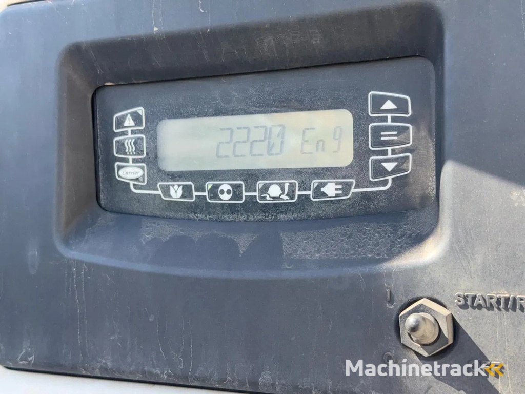 Gray and Adams 2021 Vector 1350 - T96