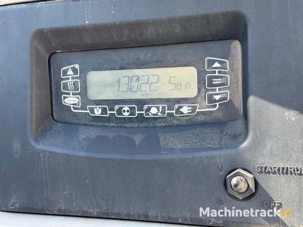 Gray and Adams 2021 Vector 1350 - T96