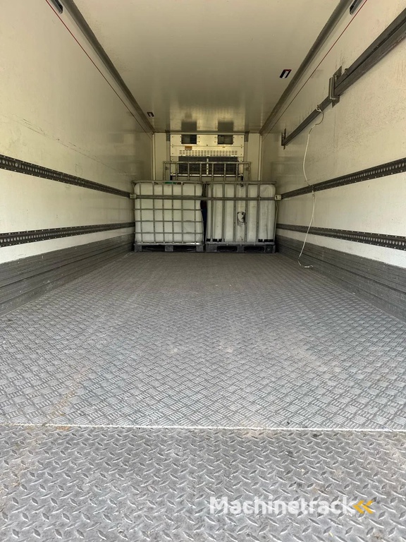 Gray and Adams 2021 Vector 1350 - T96