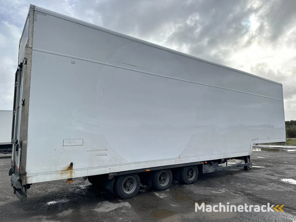 Gray and Adams 2012 Vector 1950MT - PR2905