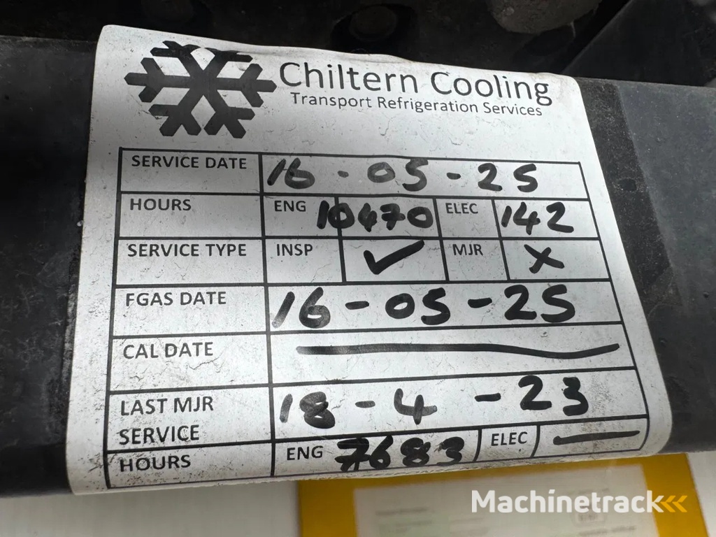 Gray and Adams 2015 Vector 1350 - MJG038