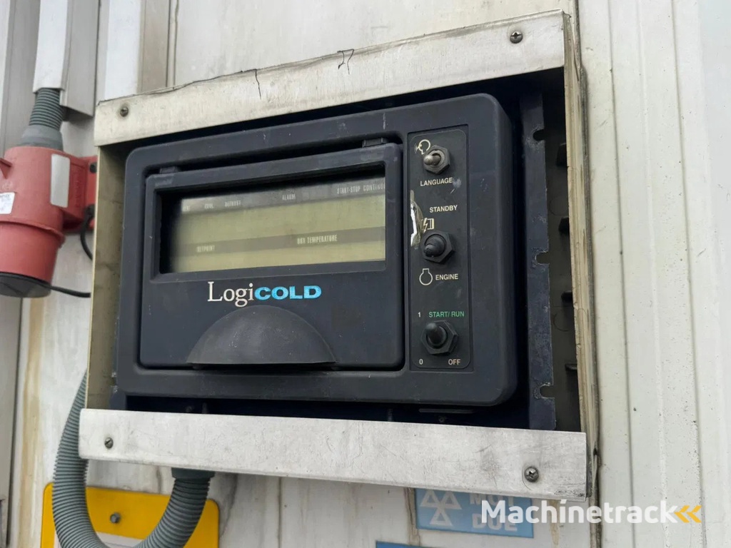 Gray and Adams 2010 Vector 1850 MT - D11