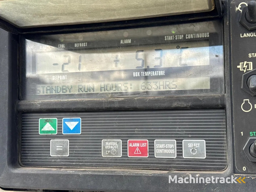 Gray and Adams 2017 Vector 1550 - 201784