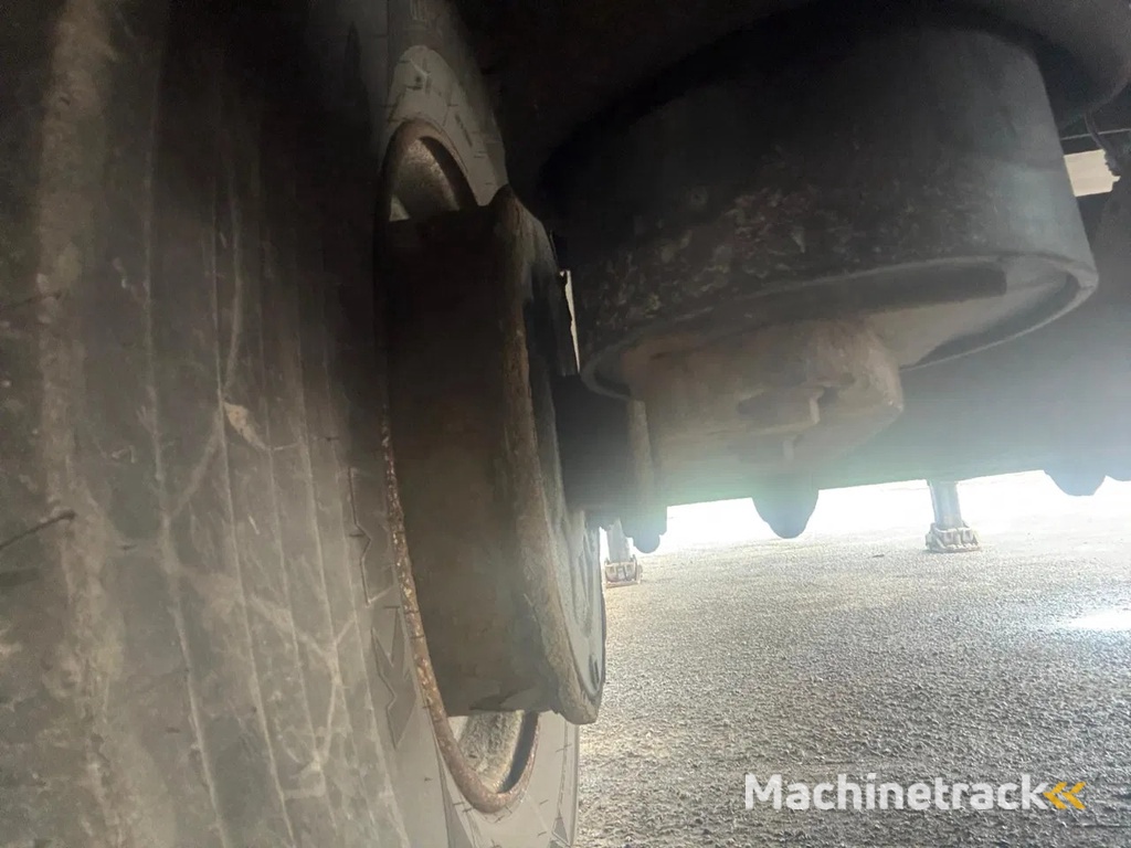 Schmitz Cargobull 2017 SLXi Spectrum - 17262