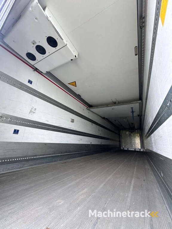 Schmitz Cargobull 2017 SLXi Spectrum - 17262