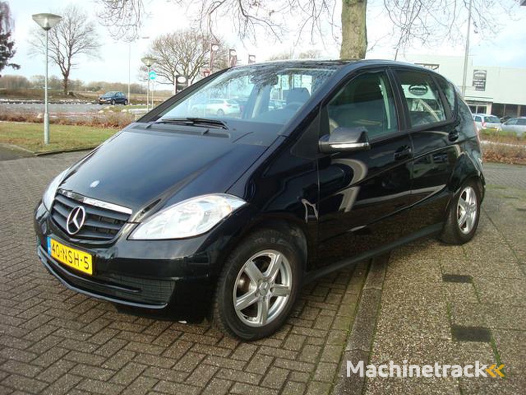 Mercedes-Benz A-Klasse 160 CDI Business Class BlueEFF AUTOMAAT 5 DRS NAVI Climate-Control Cruise Control