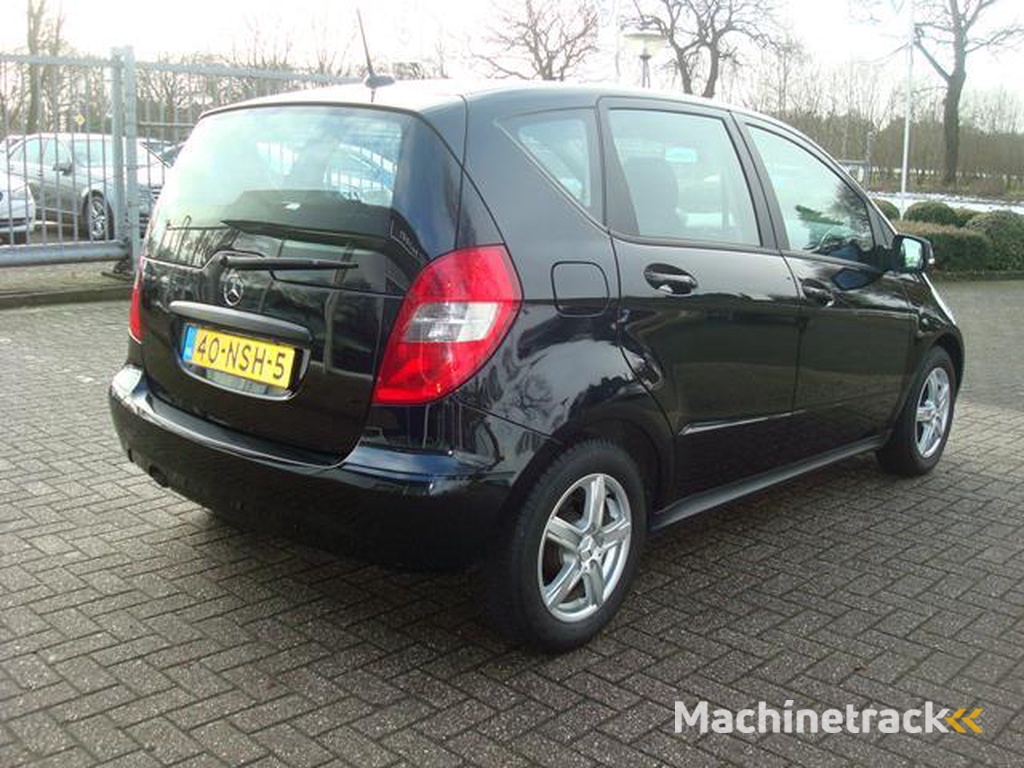 Mercedes-Benz A-Klasse 160 CDI Business Class BlueEFF AUTOMAAT 5 DRS NAVI Climate-Control Cruise Control