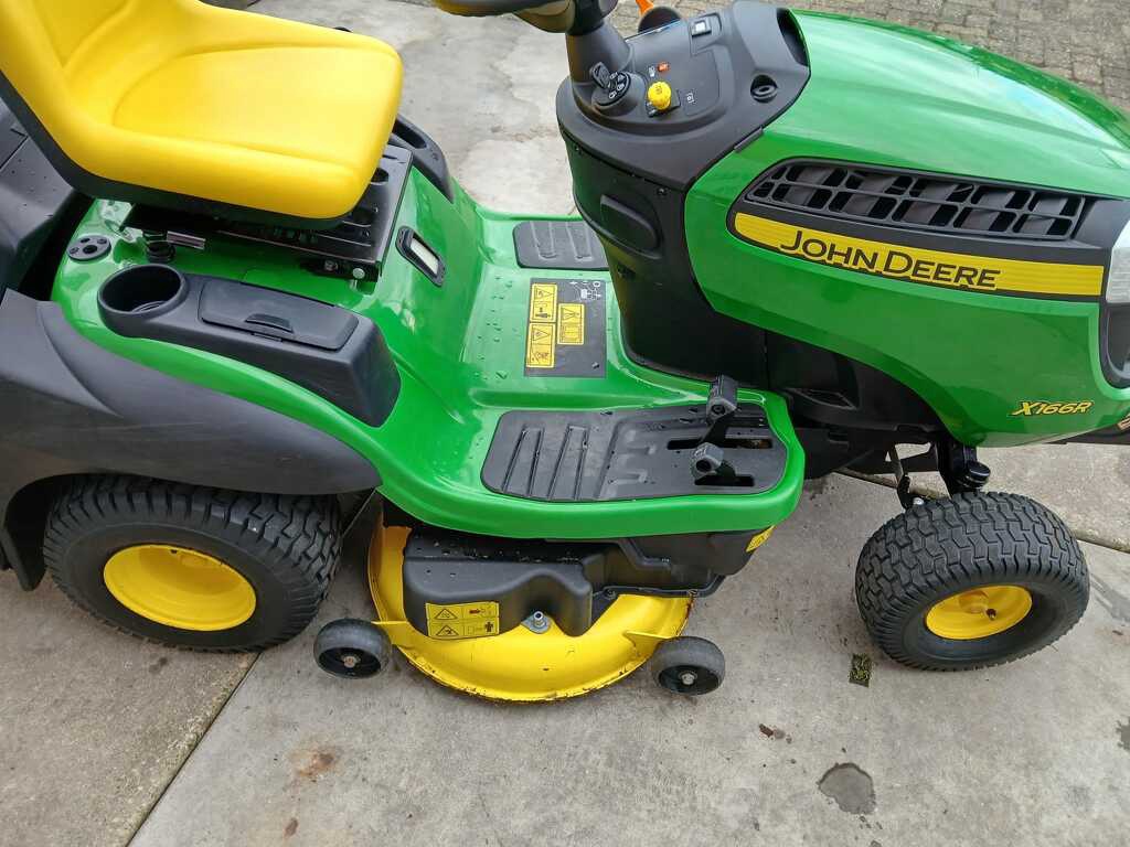 John Deere zitmaaier