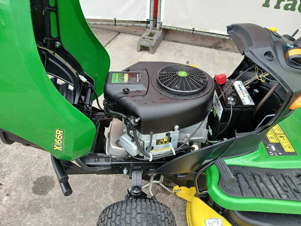 John Deere zitmaaier