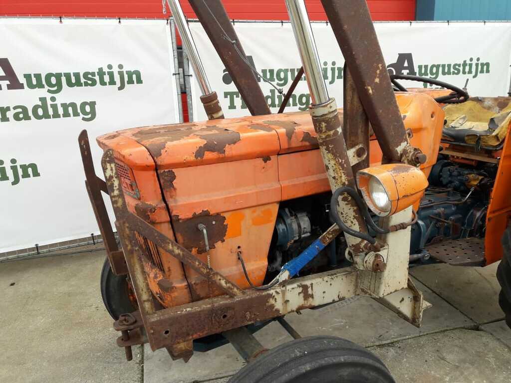 Fiat 450 tractor