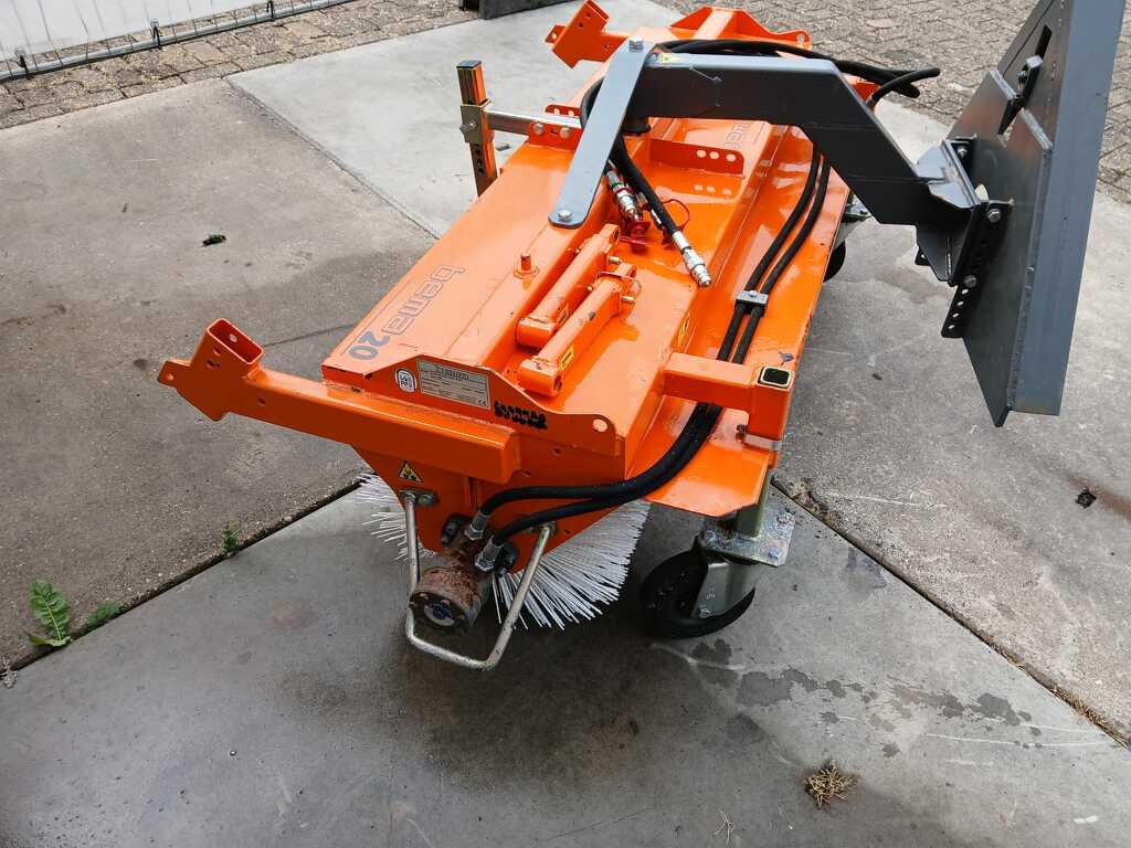 Bema Hydraulische frontbezem