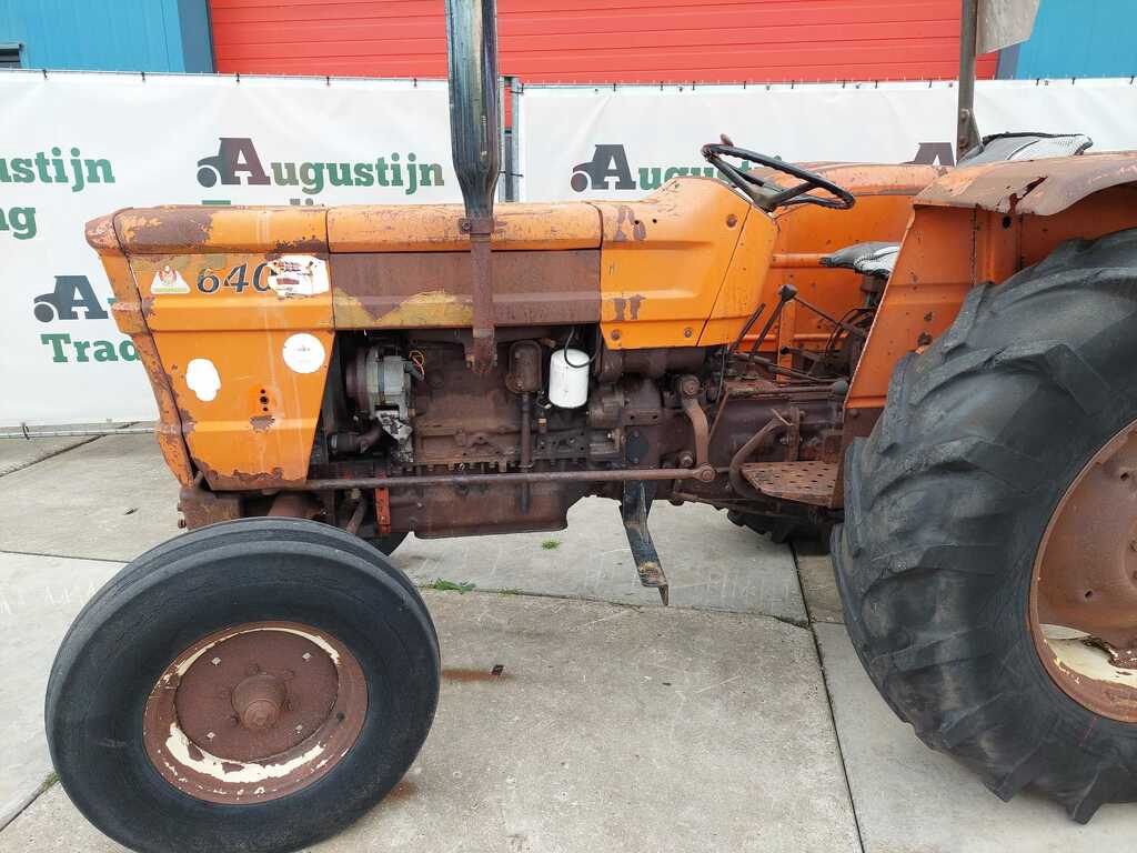 Fiat 640 tractor